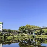 Ibis Styles Centre 3*