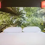 ホテル Ibis Styles Centre 3*