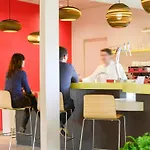 Отель Ibis Styles Centre Дакс