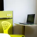 Ibis Styles Centre 호텔 3*