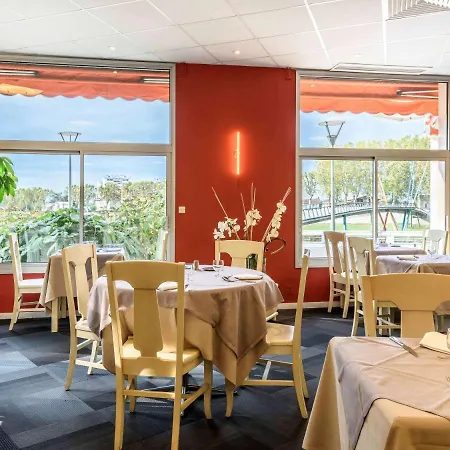 Ibis Styles Centre Hotel