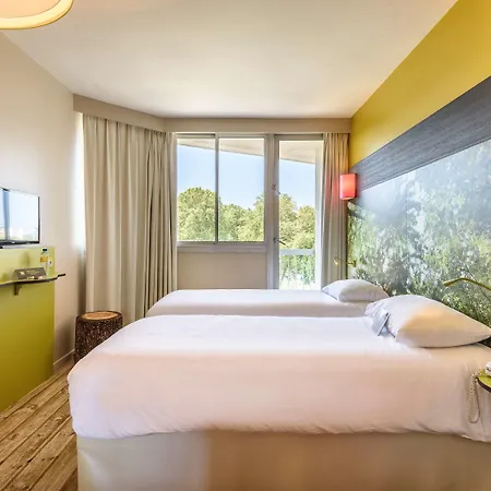 Ibis Styles Centre 3*