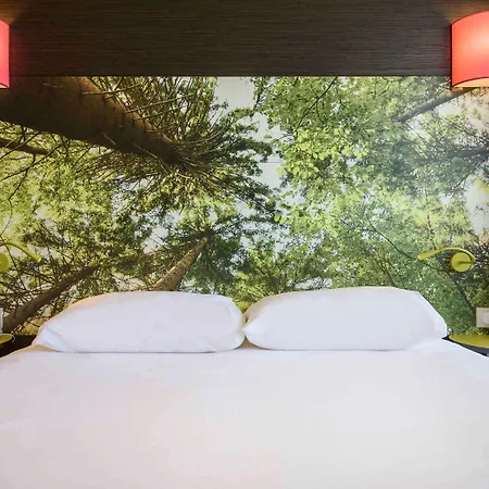 酒店 Ibis Styles Centre 3*