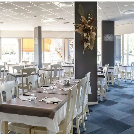 Ibis Styles Miradour Hotel 3*