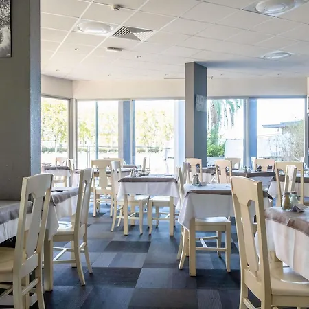 Ibis Styles Centre 3* 达克斯