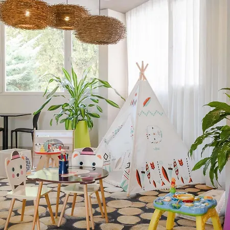 Ibis Styles Centre 3* 达克斯