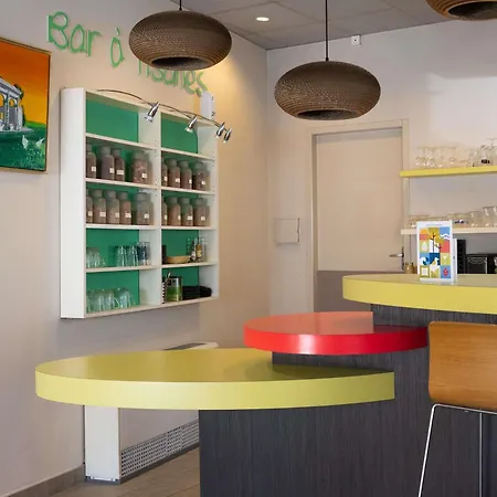 Ibis Styles Centre 3*