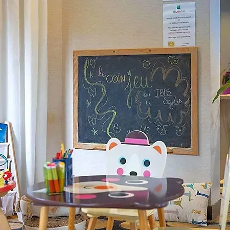 Ibis Styles Centre 3* ダクス