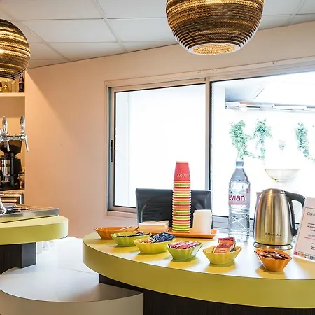 Ibis Styles Centre Hotel 3*