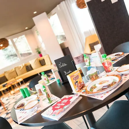 Ibis Styles Centre 3*
