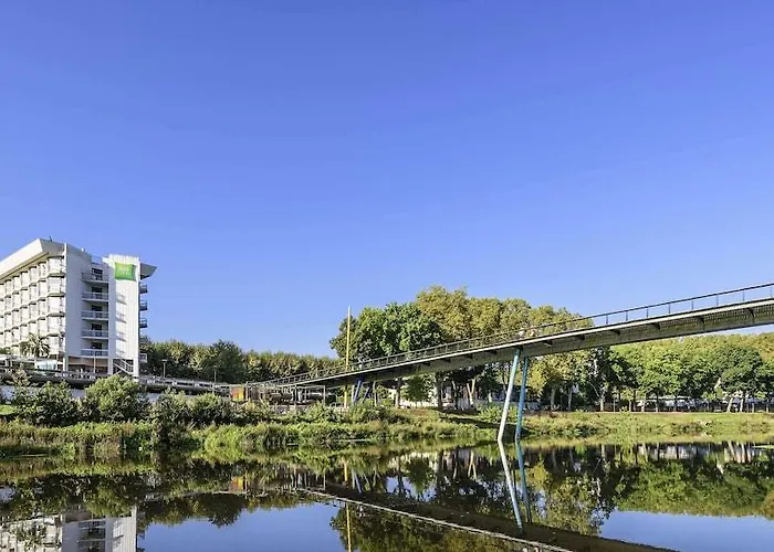 Ibis Styles Centre 3*