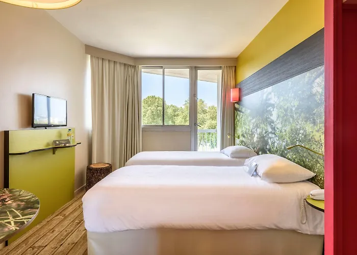 Ibis Styles Centre 3*