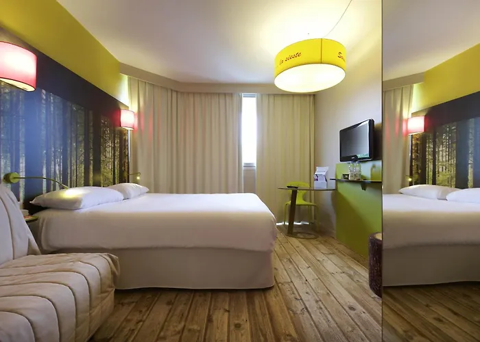 Отель Ibis Styles Centre Дакс