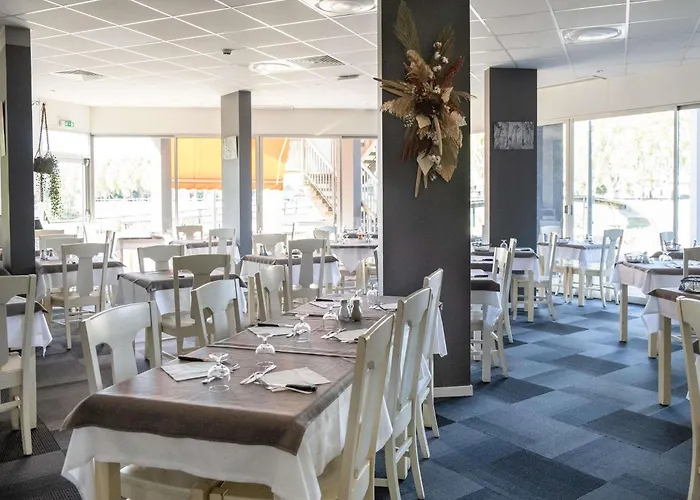 Ibis Styles Centre Отель 3*