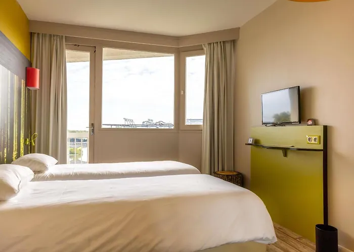 Ibis Styles Centre 3* Дакс