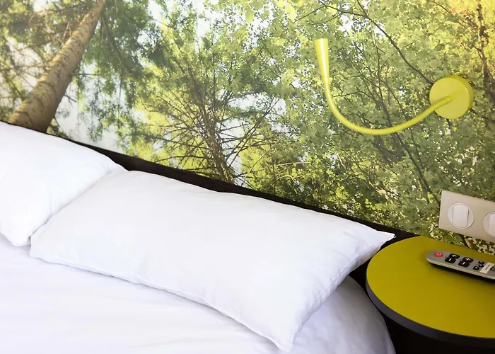 Ibis Styles Centre Hotel 3*